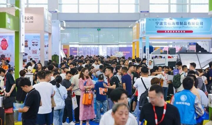 现场续展率超70%!专业观众105238人次,2026宁波跨博会圆满收官,相约9月杭州!!插图1 现场续展率超70%!专业观众105238人次,2026宁波跨博会圆满收官,相约9月杭州!!插图1